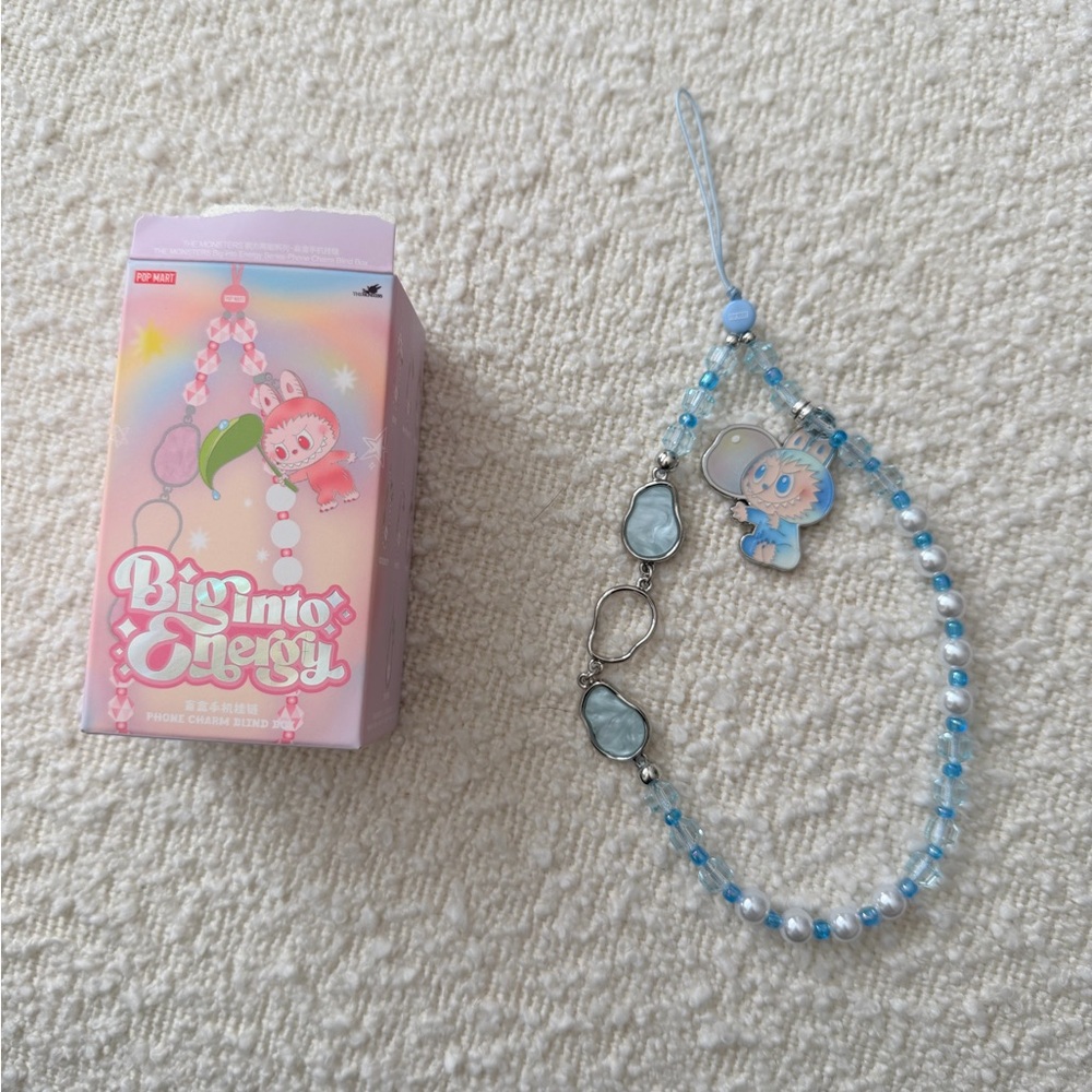 Labubu Big Into Energy Hope Monster phone charm